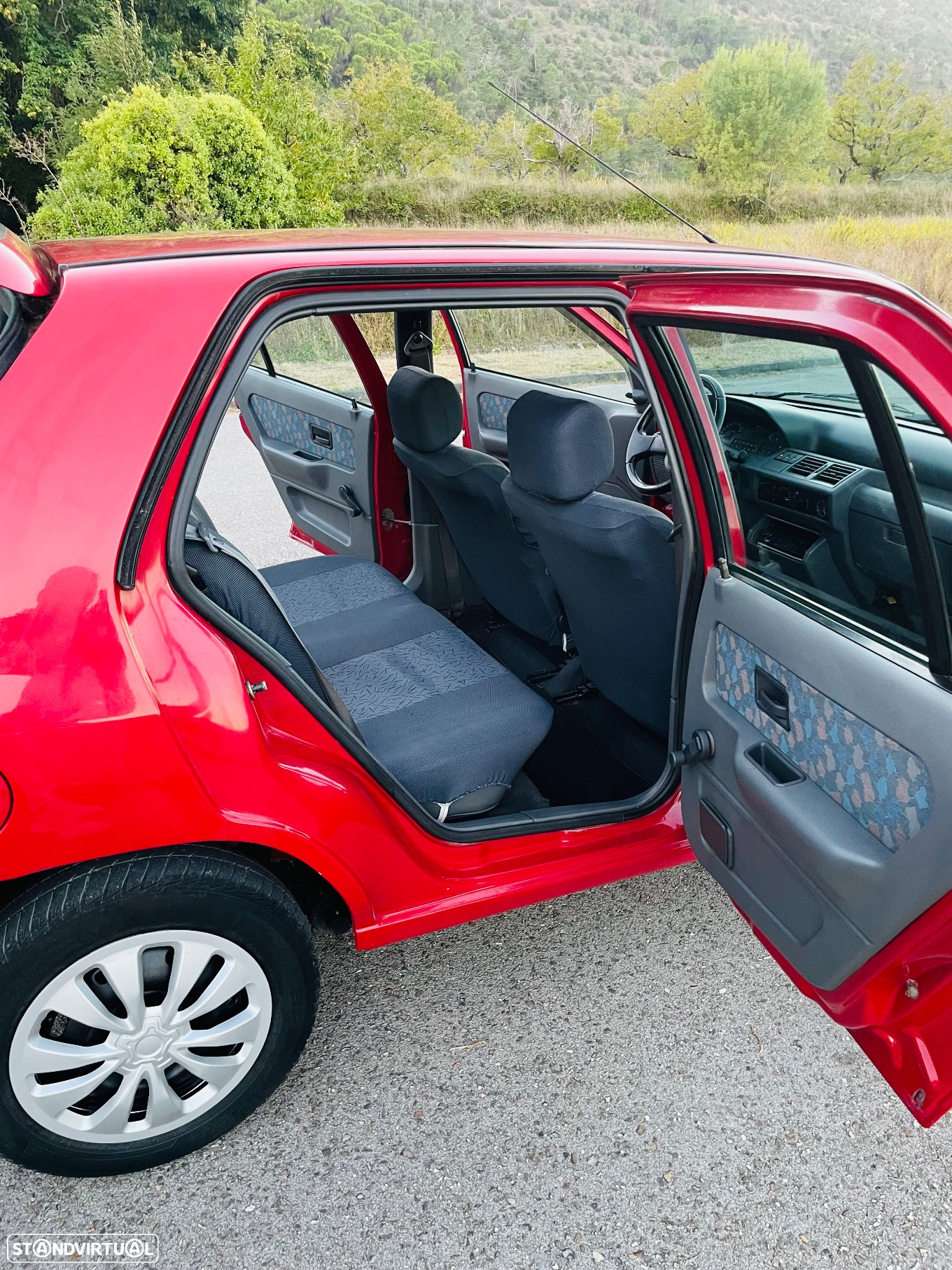 Renault Clio - 10