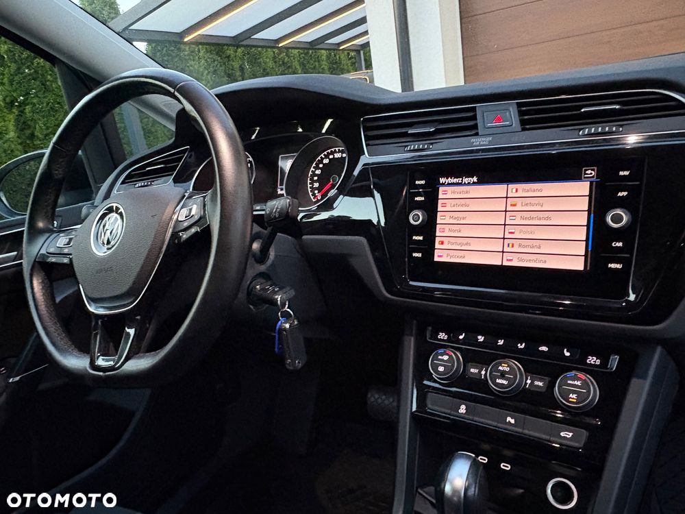 Volkswagen Touran 2.0 TDI SCR (BlueMotion Technology) DSG Highline - 33