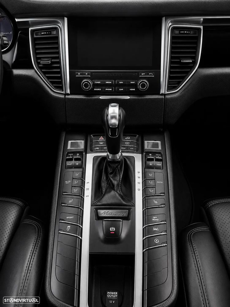 Porsche Macan S - 13