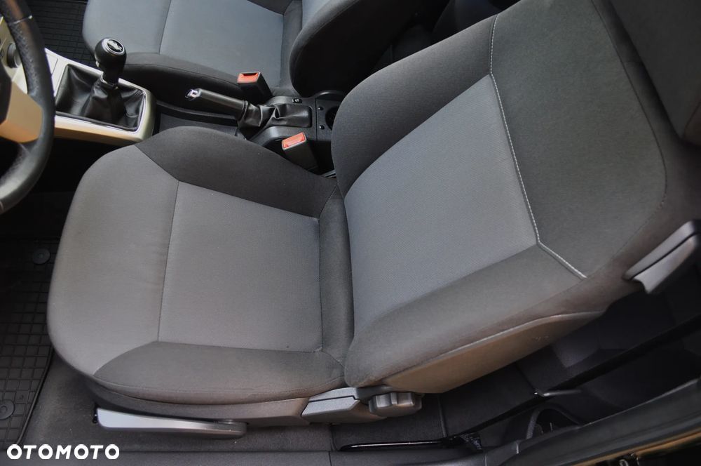 Opel Astra 1.6 Edition Sport - 23