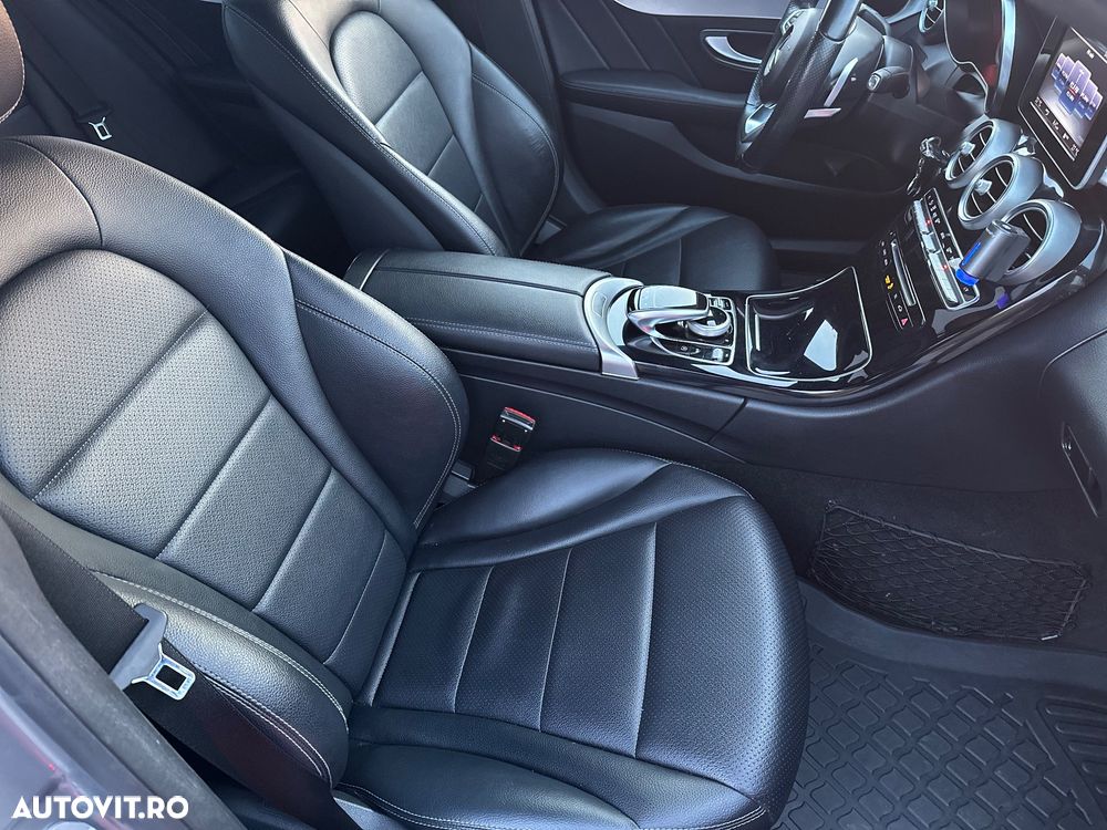 Mercedes-Benz C 220 (BlueTEC) d 7G-TRONIC AMG Line - 11