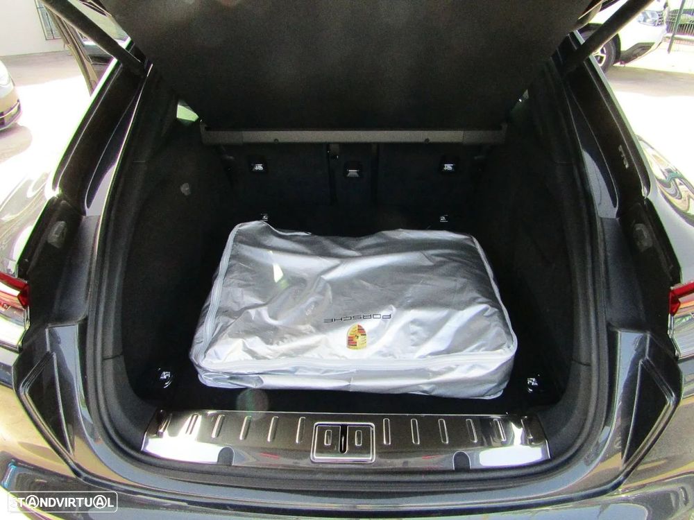 Porsche Panamera 4S E-Hybrid Executive - 12