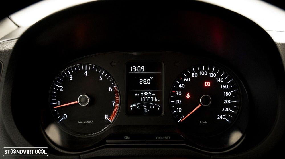 VW Polo 1.2 Confortline - 12