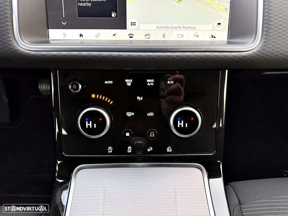 Land Rover Range Rover Evoque 2.0 D150 AWD Auto - 21