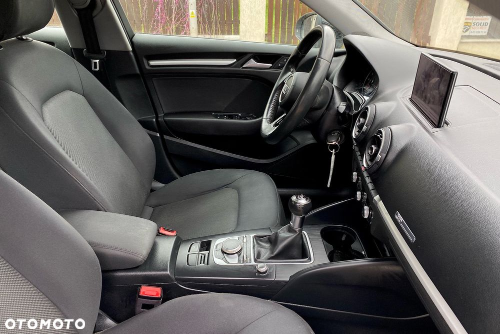 Audi A3 Sportback 1.5 TFSI cylinder on demand design - 28