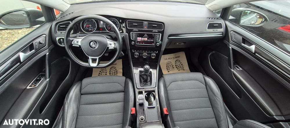 Volkswagen Golf 1.6 TDI Highline - 4