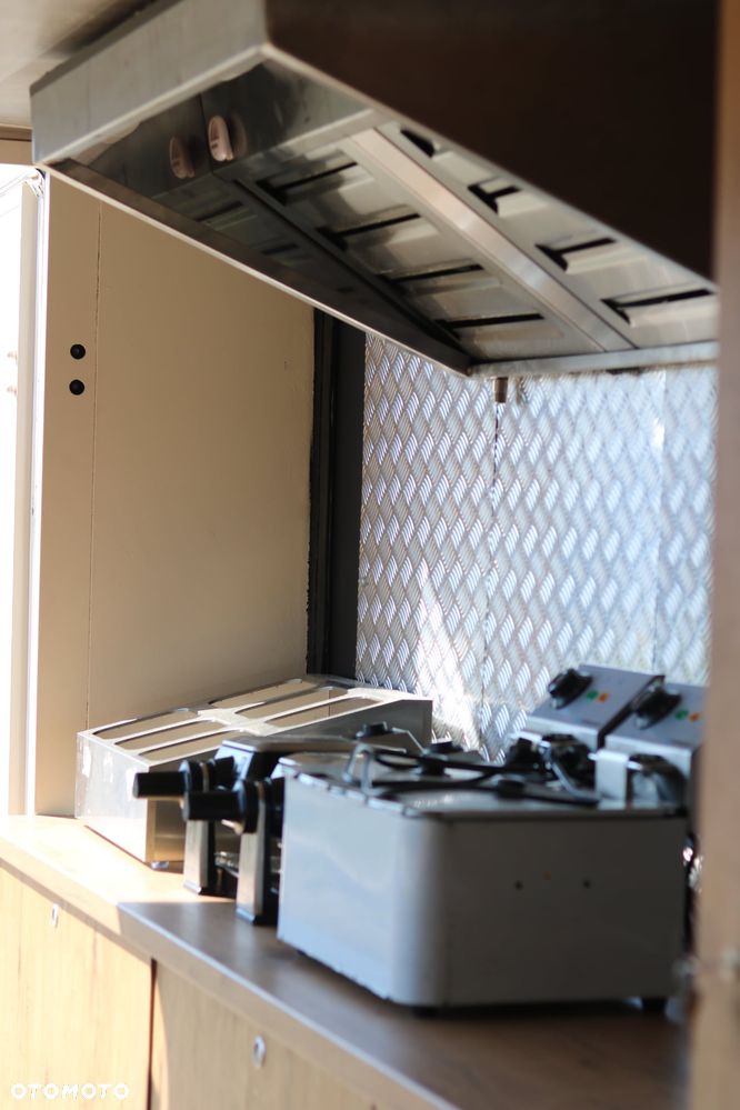 Mercedes-Benz Sprinter - 6