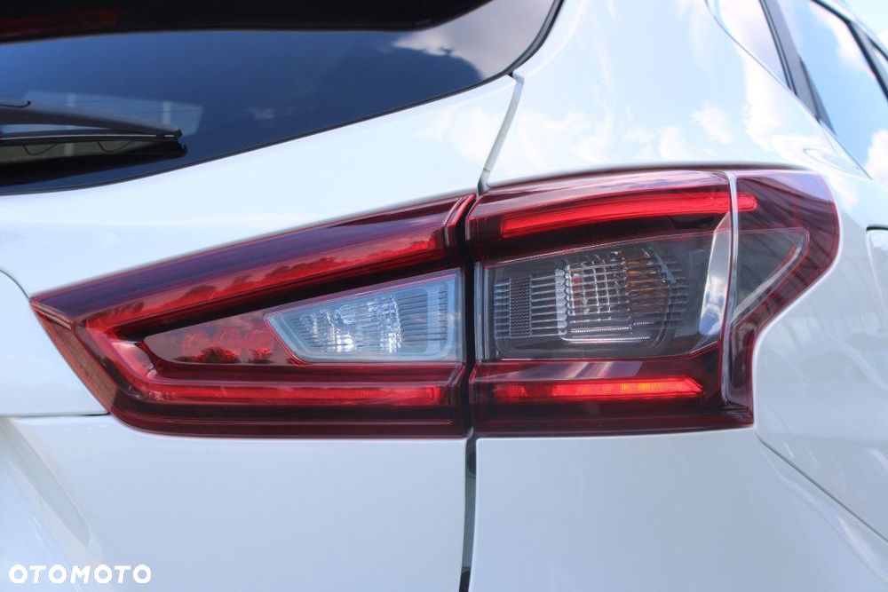 Nissan Qashqai - 10