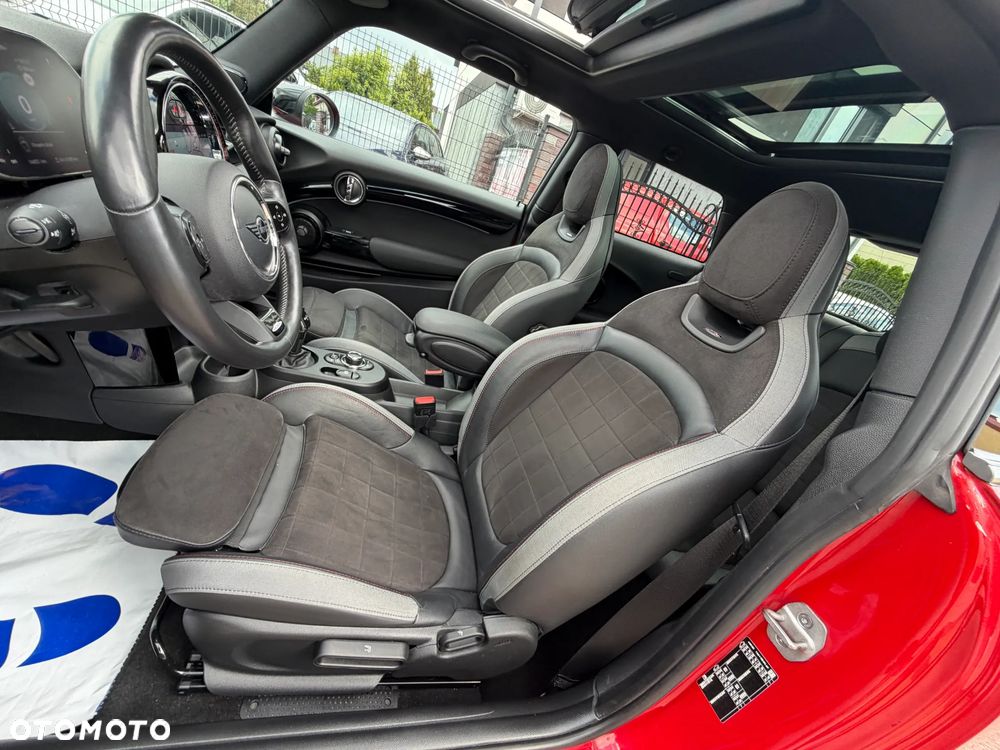 MINI John Cooper Works sport - 11