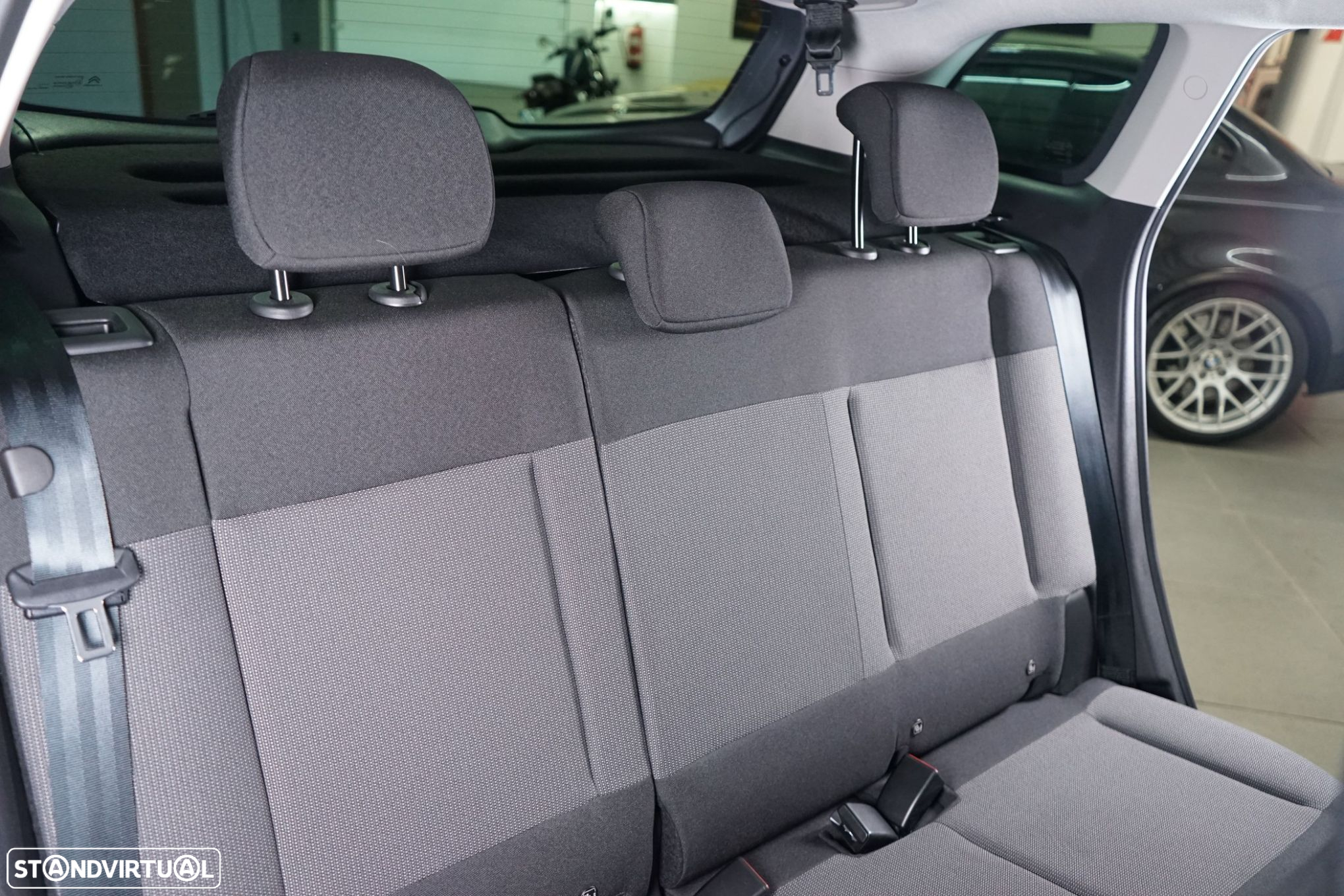 Citroën C3 Aircross 1.2 PureTech Shine - 44