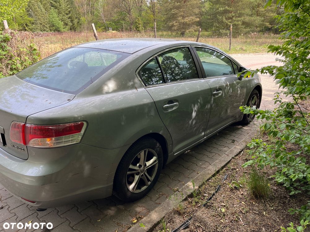 Toyota Avensis 2.0 Prestige MS - 10