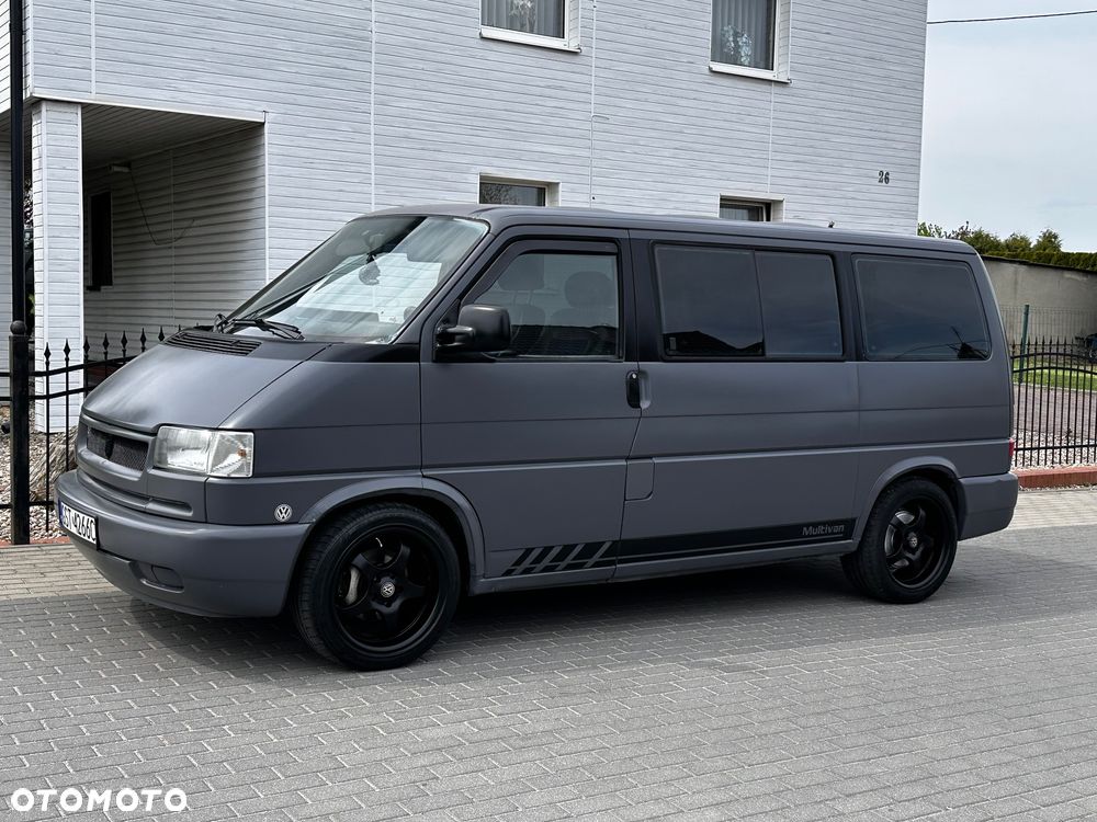 Volkswagen Transporter - 2