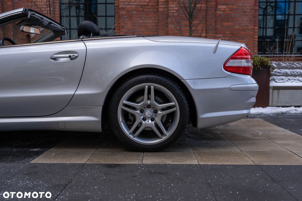 Mercedes-Benz SL - 27