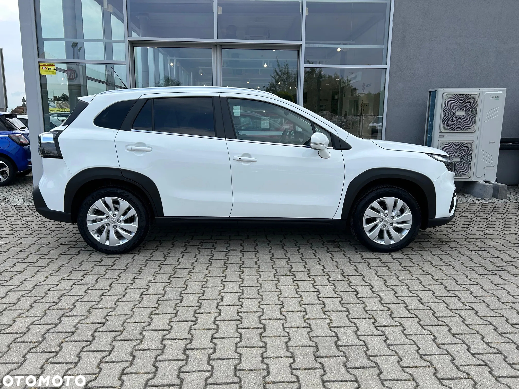 Suzuki SX4 S-Cross - 4