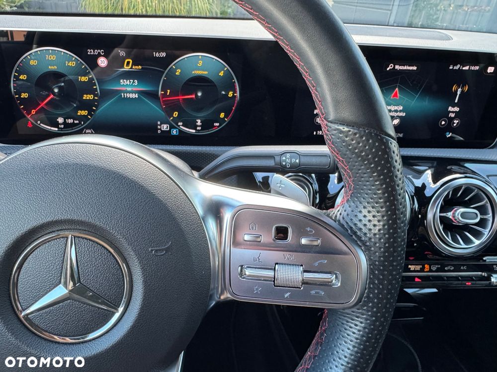 Mercedes-Benz Klasa A 220 d 4-Matic AMG Line 8G-DCT - 25