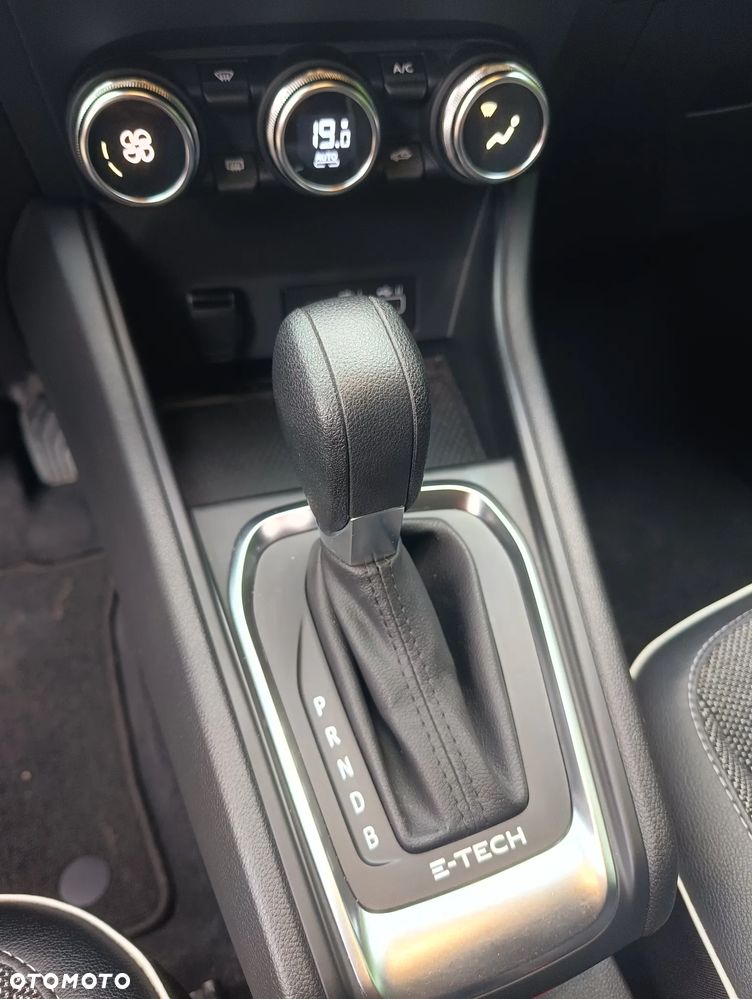 Renault Captur E-TECH Full 145 TECHNO - 5