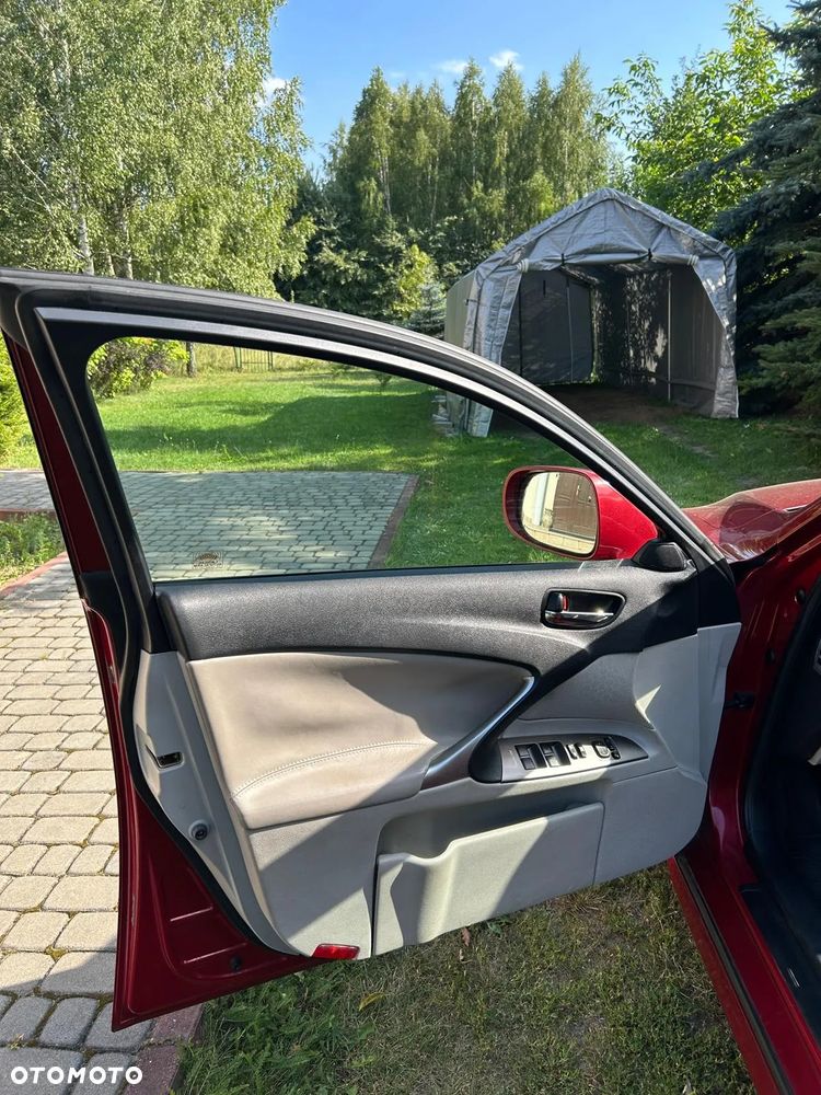 Lexus IS 220 D Comfort - 6