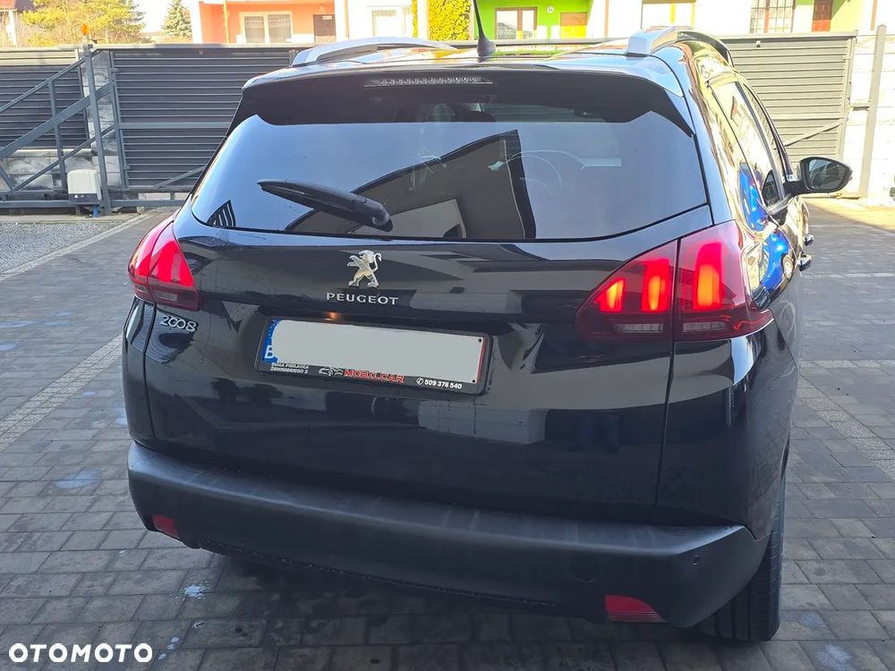 Peugeot 2008 1.2 Pure Tech Active EU6 - 5