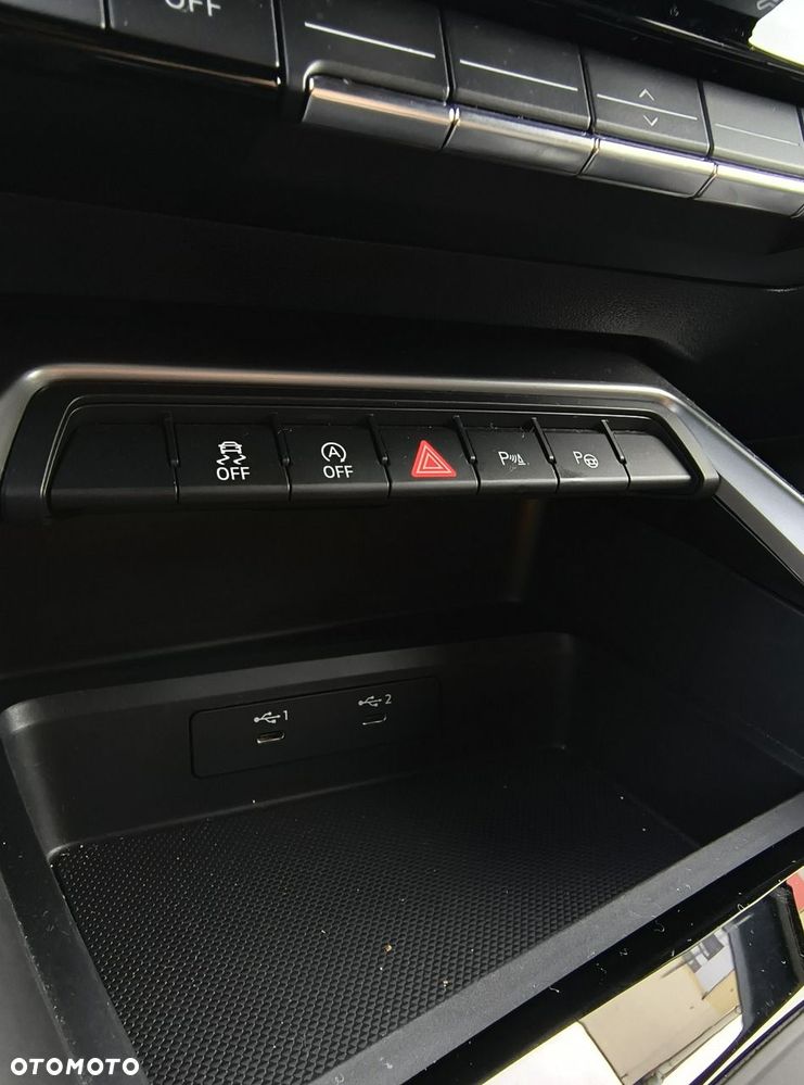 Audi A3 Sportback TFSI 110 kW S tronic S line - 32