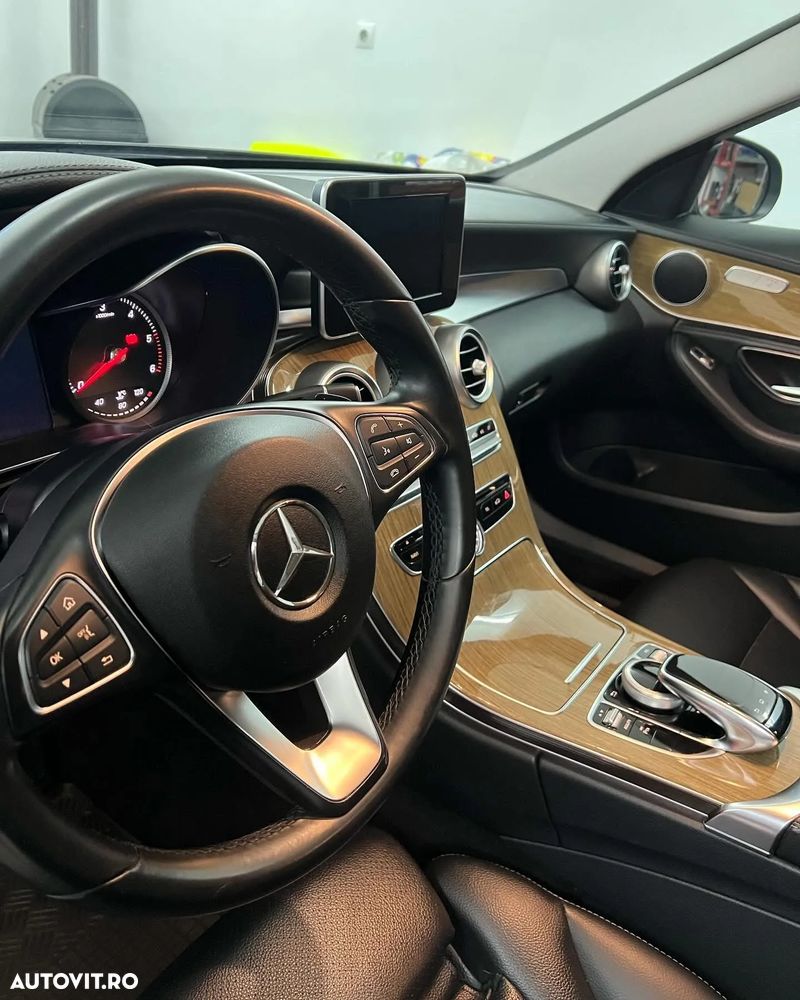 Mercedes-Benz C 220 (BlueTEC) d 7G-TRONIC AMG Line - 11