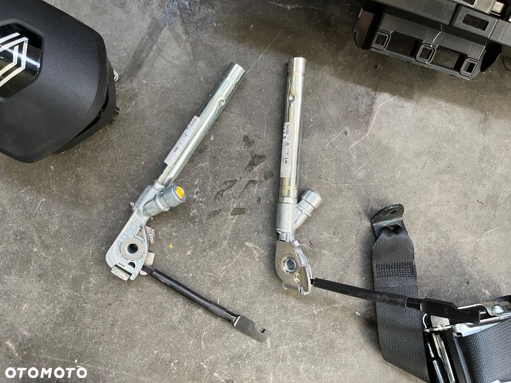 Konsola deska pasy airbag oryginał Renault Megane V E-TECH - 3