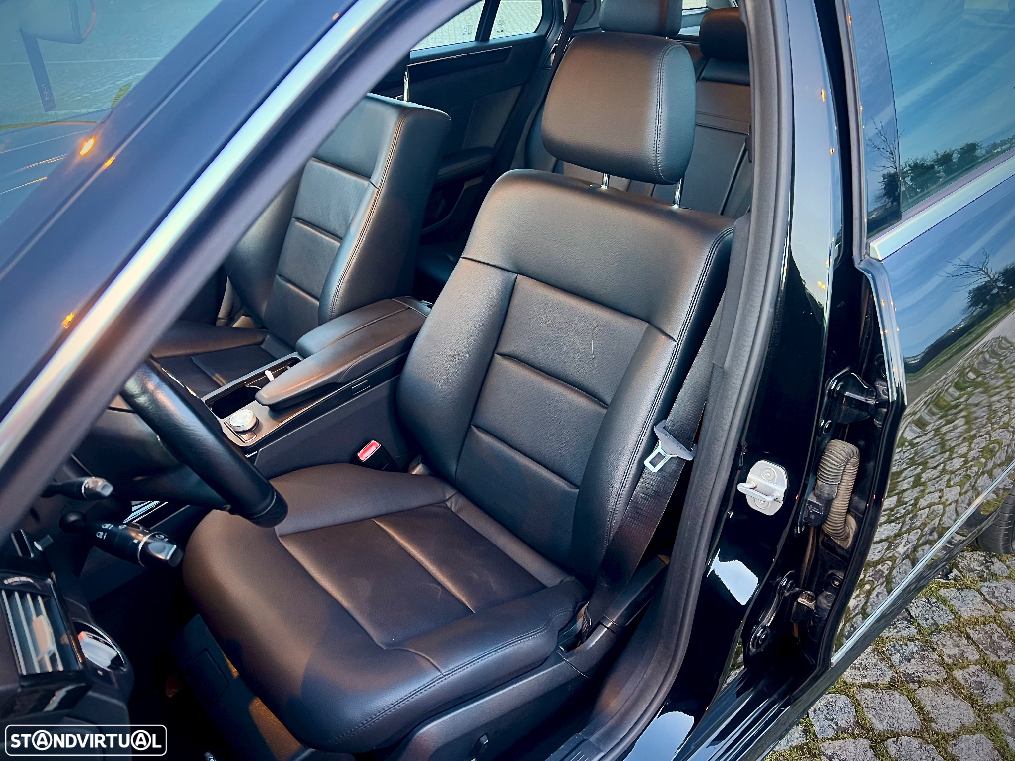 Mercedes-Benz E 250 CDi Avantgarde BlueEfficiency - 17