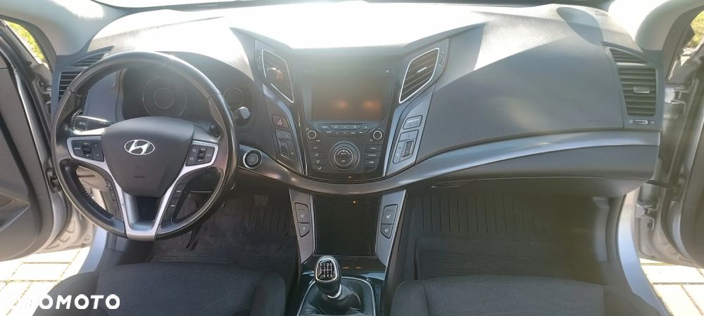 Hyundai i40 1.7 CRDi Comfort + - 9