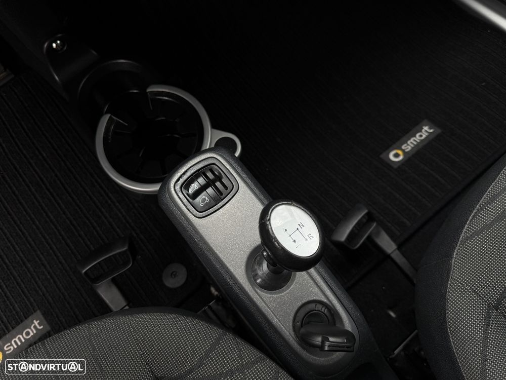 Smart ForTwo Coupé cdi softouch passion dpf - 13