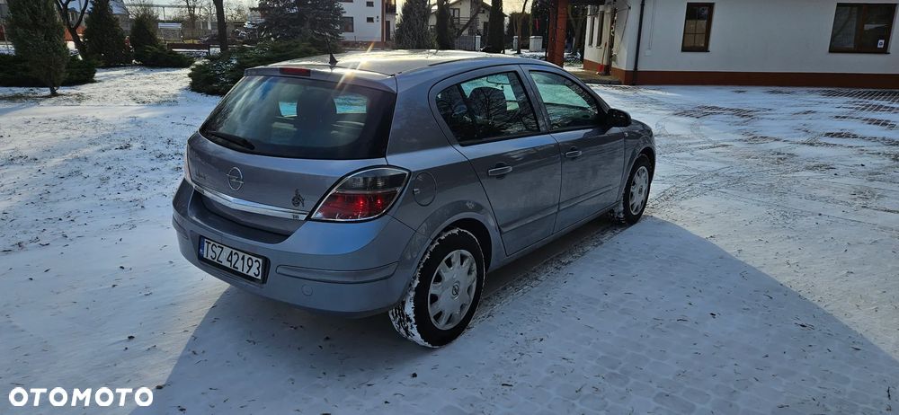 Opel Astra 1.6 - 4