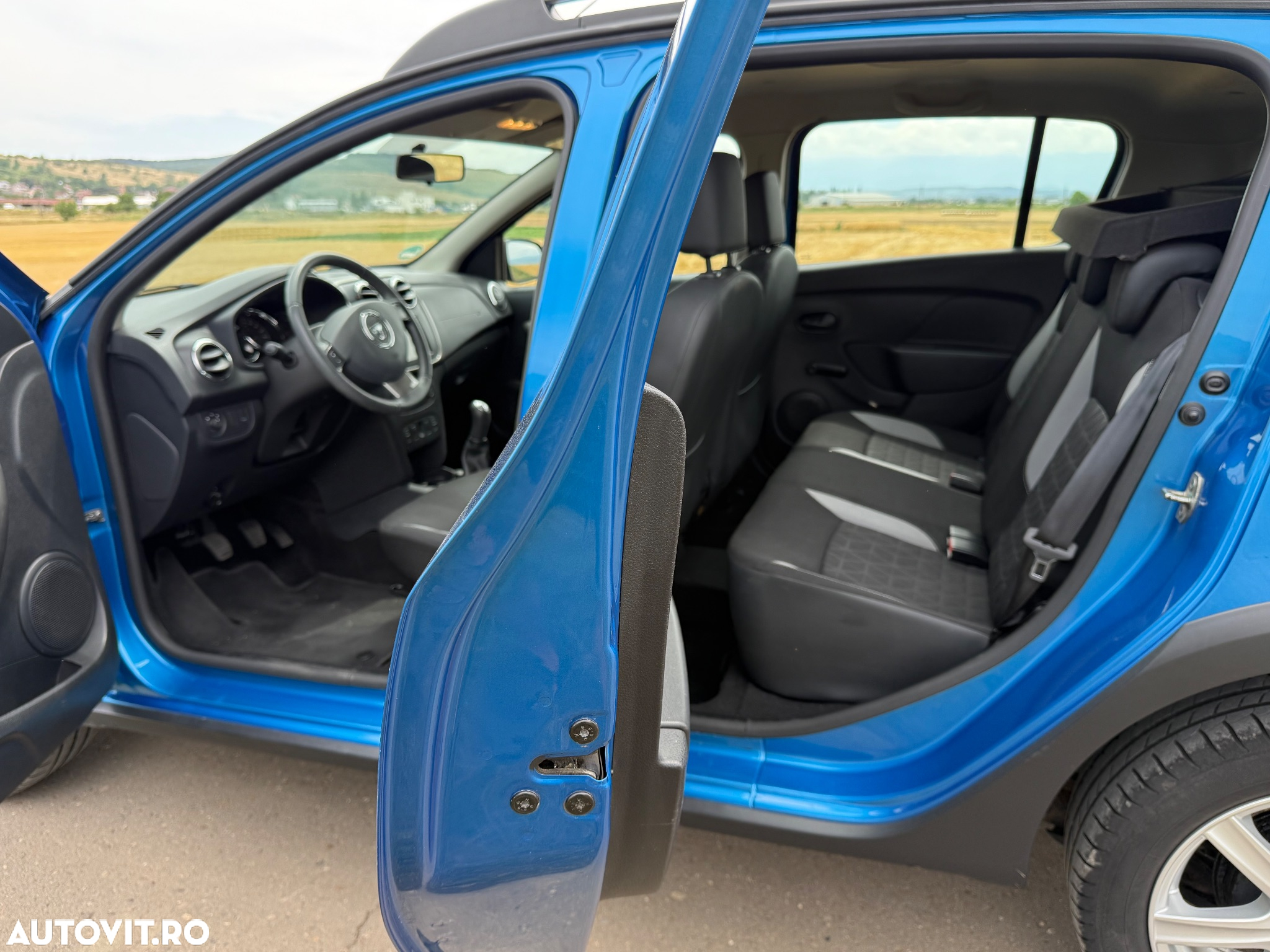 Dacia Sandero Stepway dCi 90 (S&S) Essential - 7