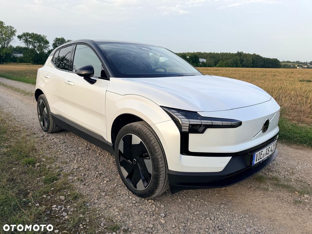 Volvo EX30 - 1