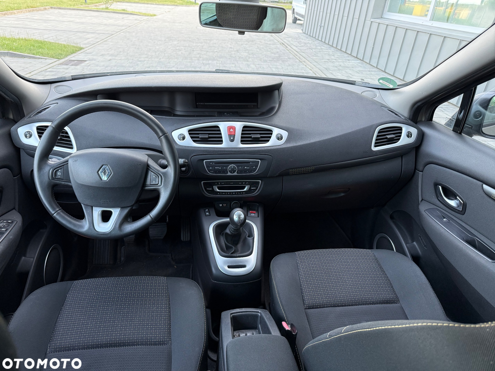 Renault Scenic 1.4 16V TCE Expression - 8