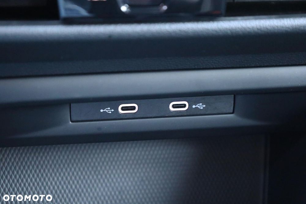 Volkswagen Golf Variant ver-viii-2-0-tdi-life - 24