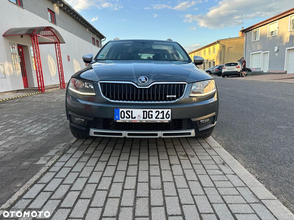 Skoda Octavia Scout 2.0 TDI 4x4 - 3