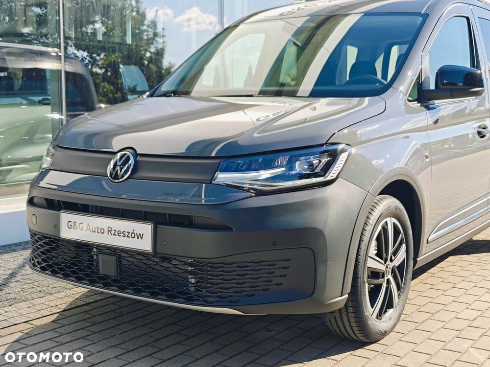 Volkswagen Caddy 2.0 TDI PanAmericana DSG - 10