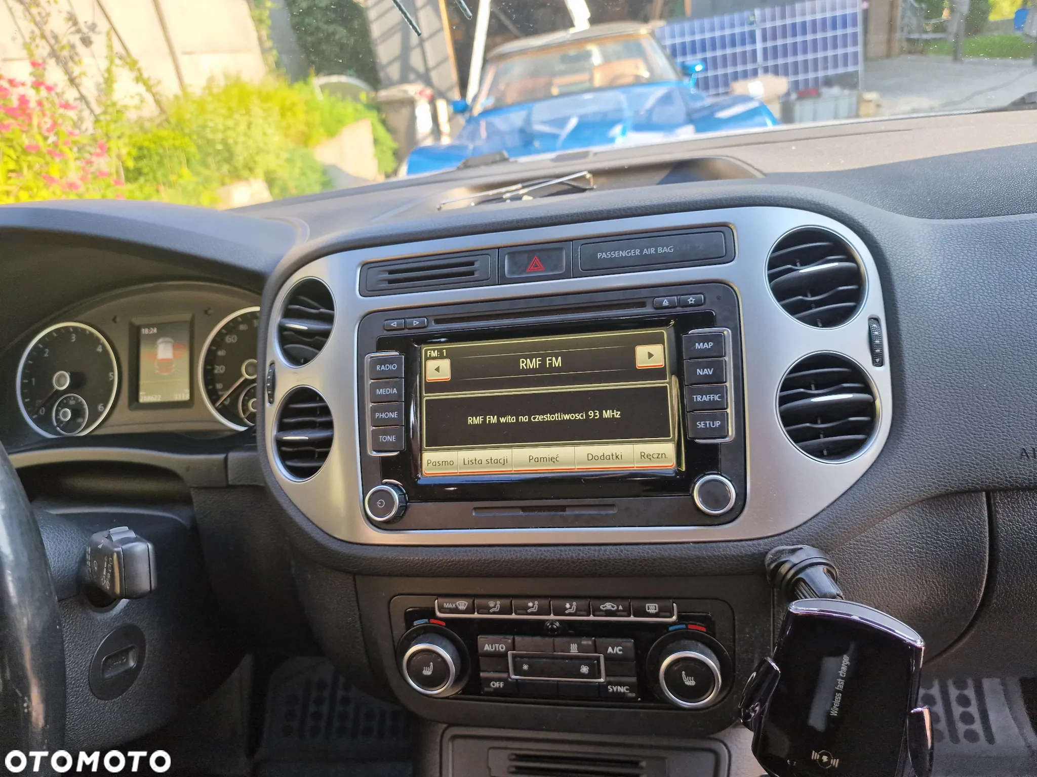 Volkswagen Tiguan 2.0 TDI DPF 4Motion BlueMotion Technology DSG Cup Sport & Style - 6