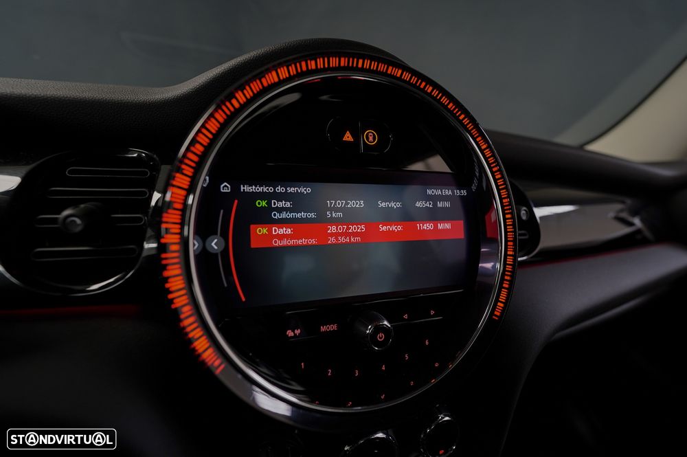 MINI 3 Portas Cooper SE Premium Essential - 18