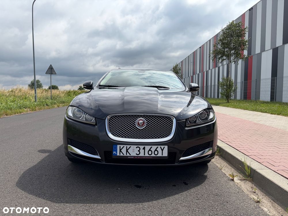 Jaguar XF 3.0 T AWD Luxury - 1