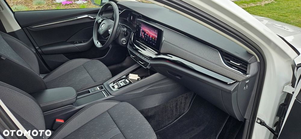 Skoda Octavia 1.5 TSI e-TEC DSG Style - 10