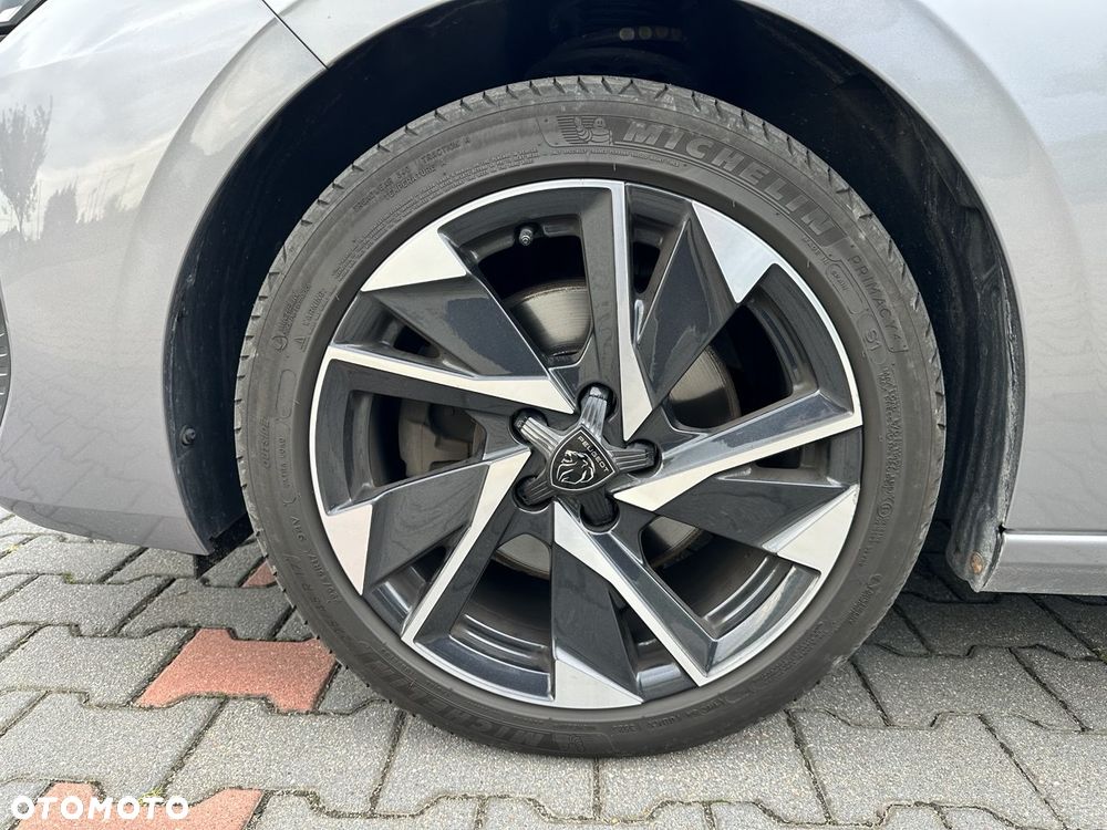 Peugeot 308 1.5 BlueHDi Allure Pack S&S EAT8 - 20