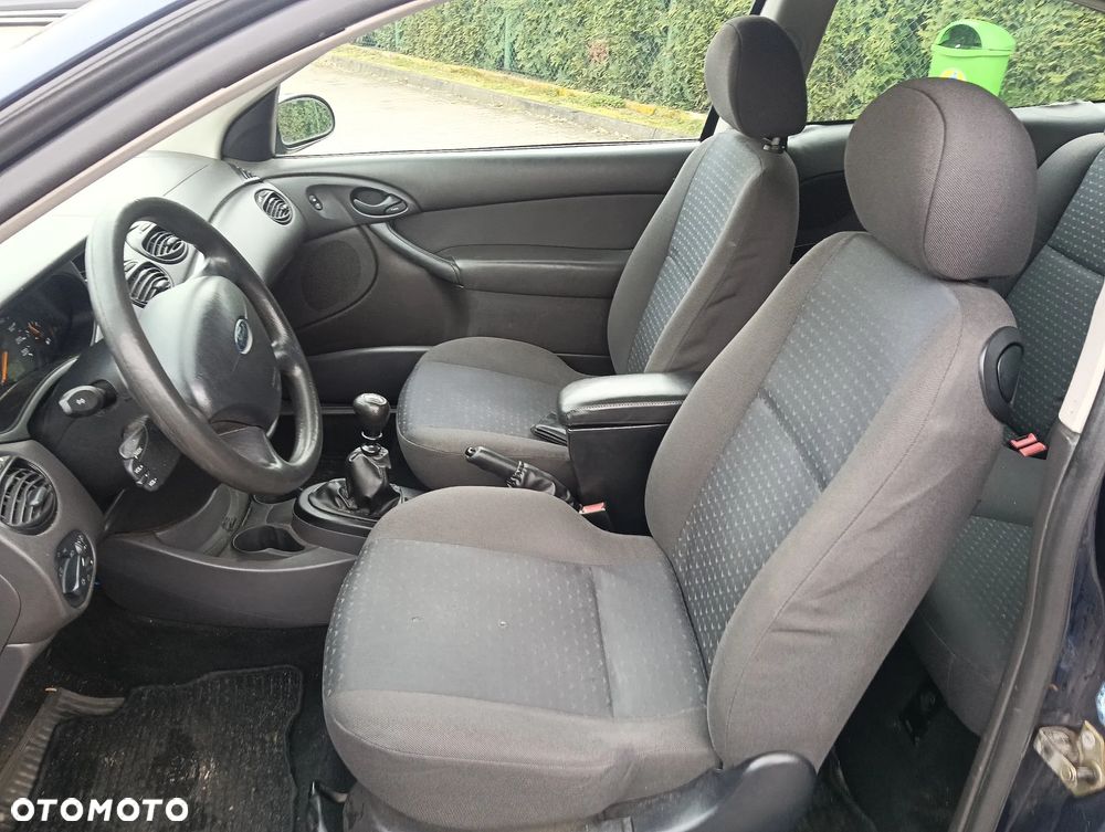 Ford Focus 1.8 TDCi Trend - 11