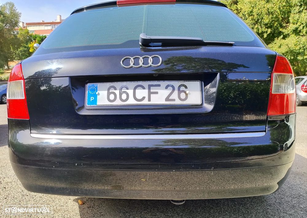 Audi A4 Avant 1.9 TDI m6 S-Line - 7