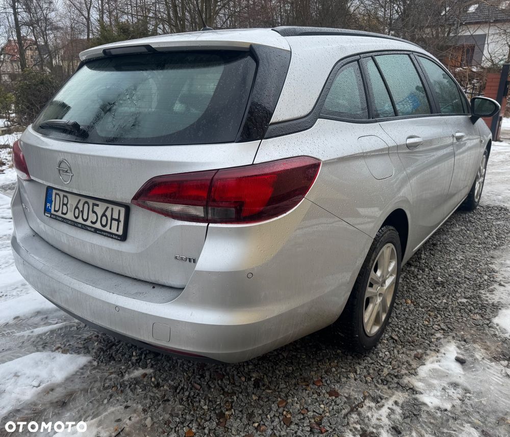 Opel Astra 1.6 CDTI Sport - 10