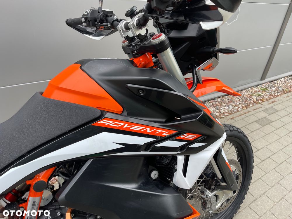 KTM Adventure 890 - 11