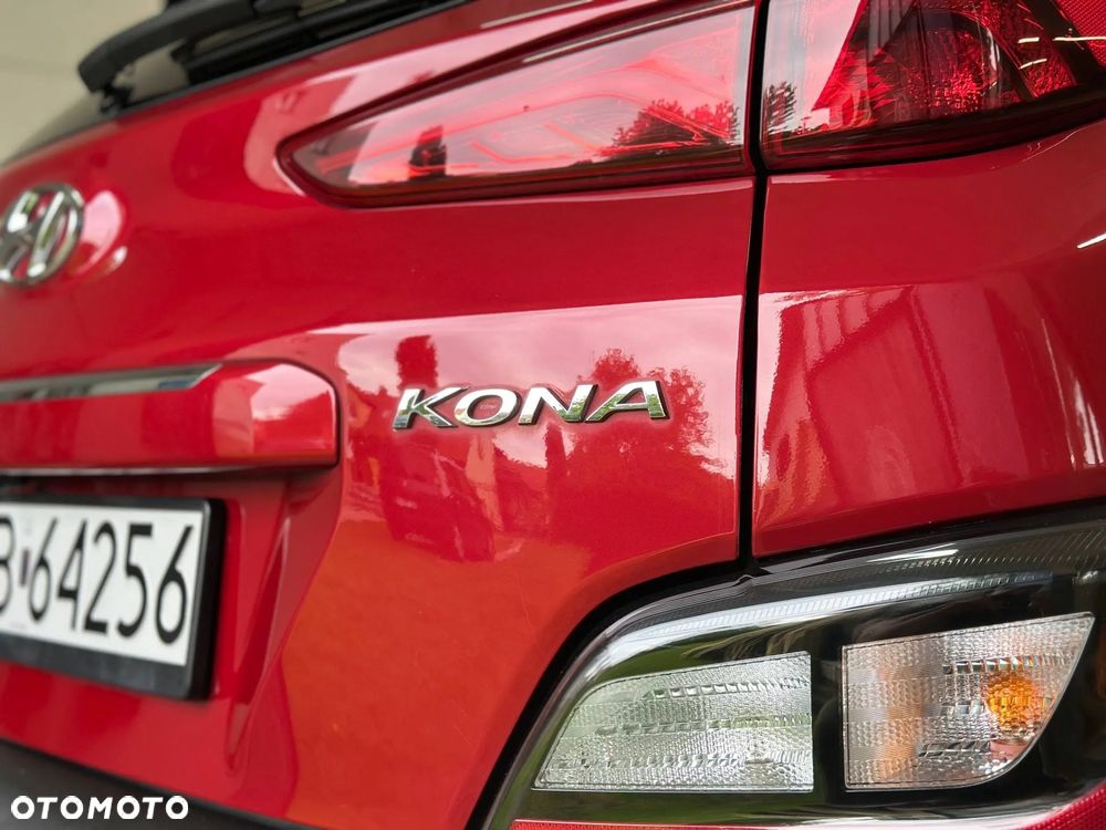 Hyundai Kona - 32