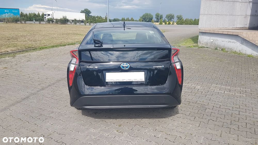 Toyota Prius Hybrid Executive - 6