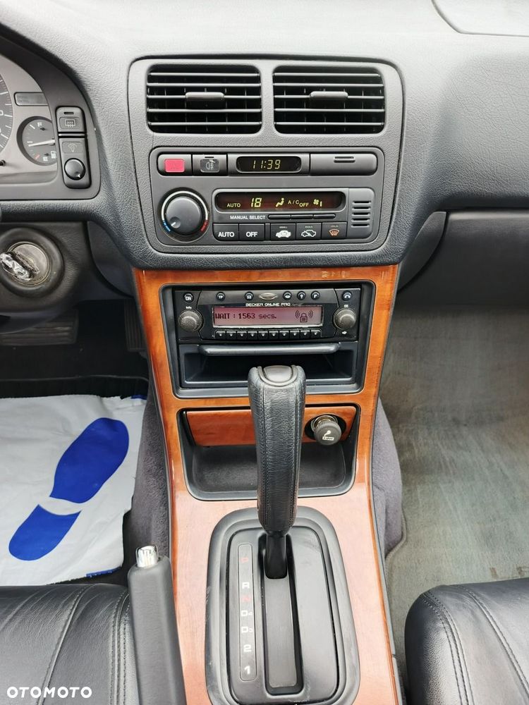 Honda Legend - 23