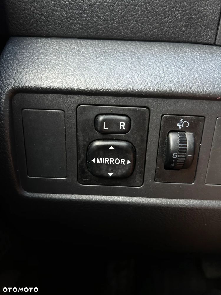 Toyota Corolla Verso - 28