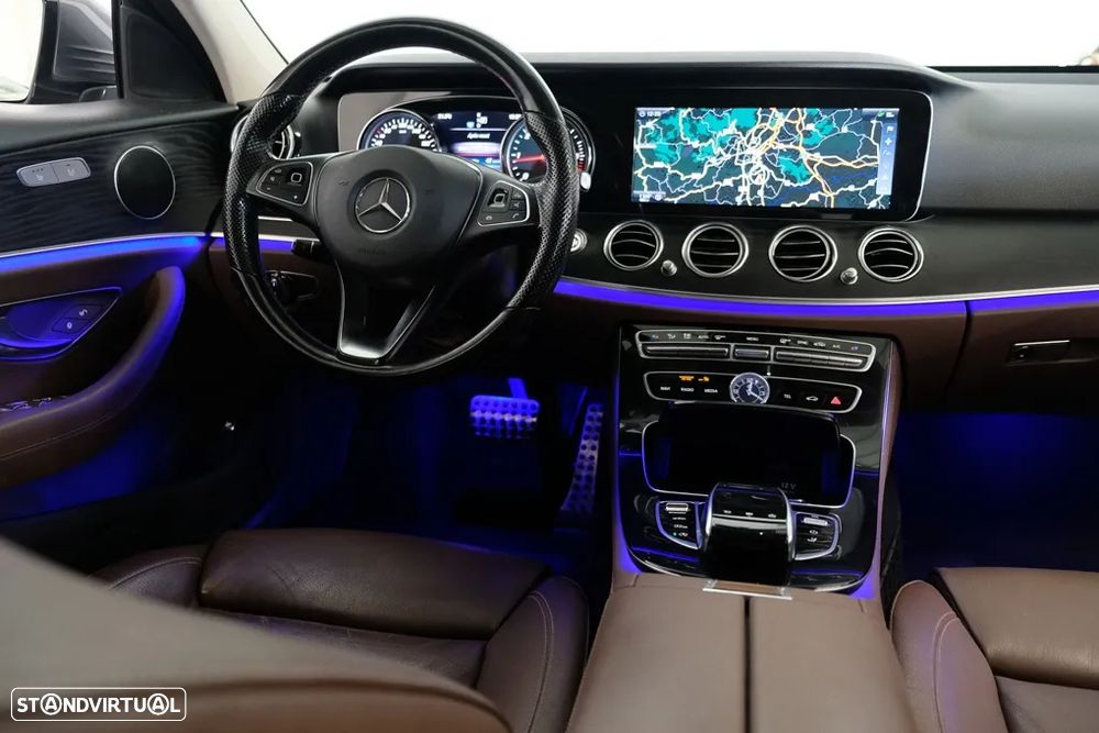 Mercedes-Benz E 220 d 4-Matic All Terrain Avantgarde - 10