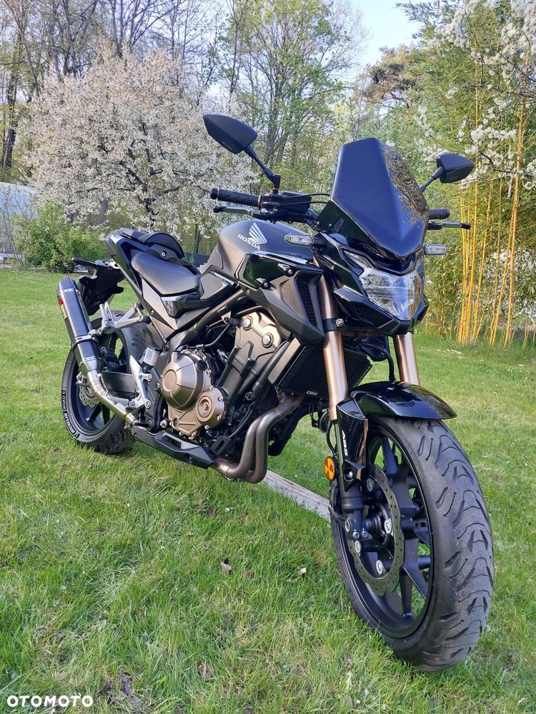 Honda CB - 1